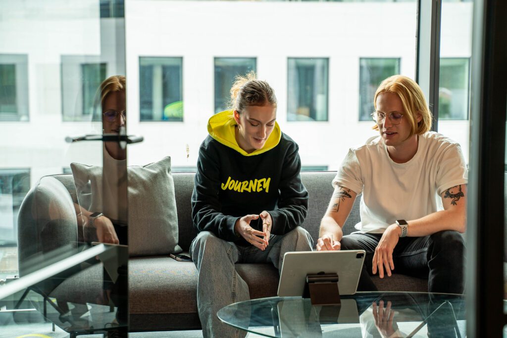 Designere i Journey Agency.